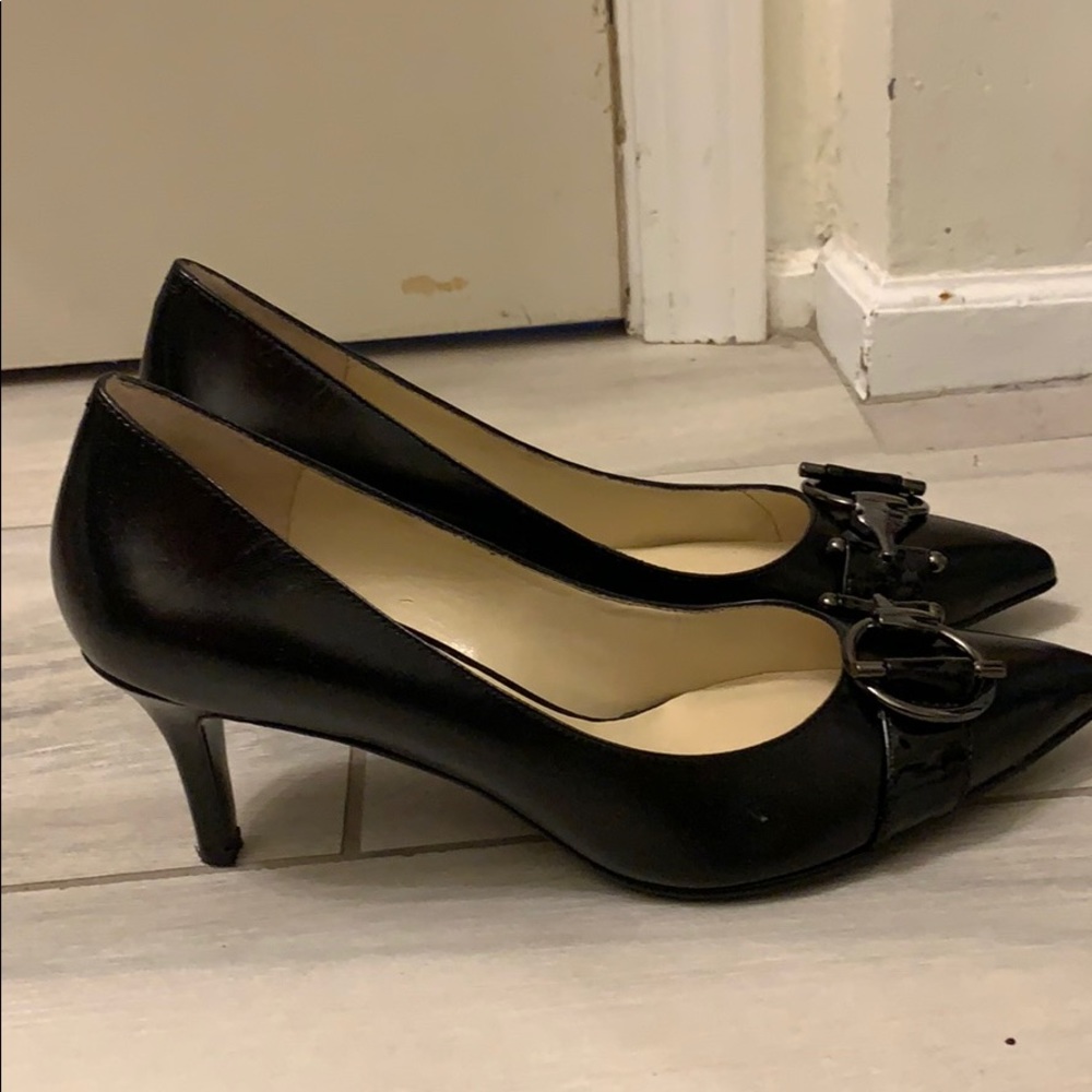 Nine west Nuncio